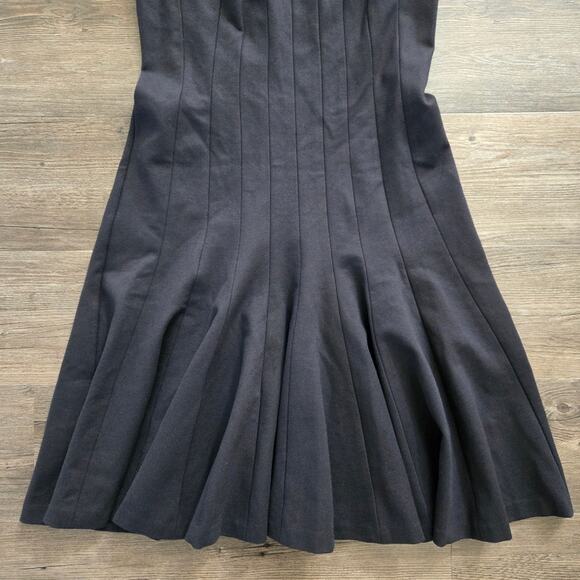 Lands' End Women's Ponte Sleeveless Seamed Panel Fit & Flare Dress Black Size 8 - Picture 4 of 11